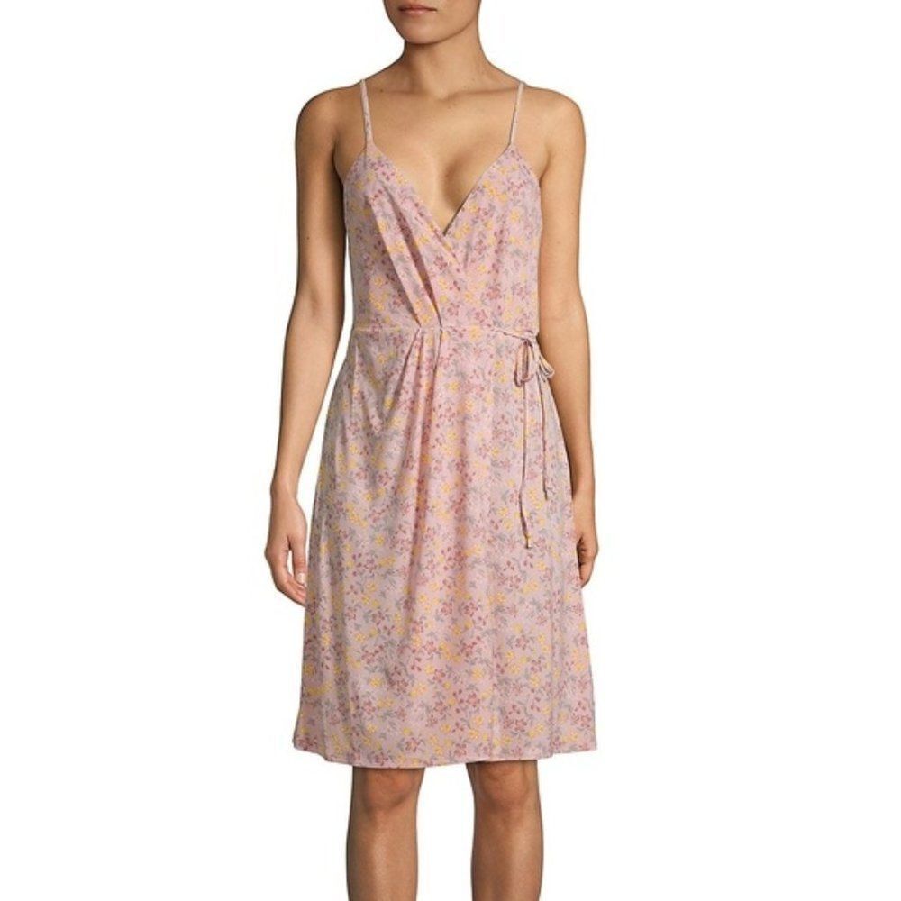 BCBGeneration Floral Spaghetti Strap Wrap Dress size XXS in Pink - NEW